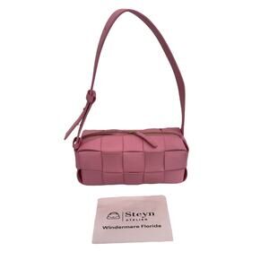 💖 Bottega Veneta Brick Cassette Shoulder Bag – Pink